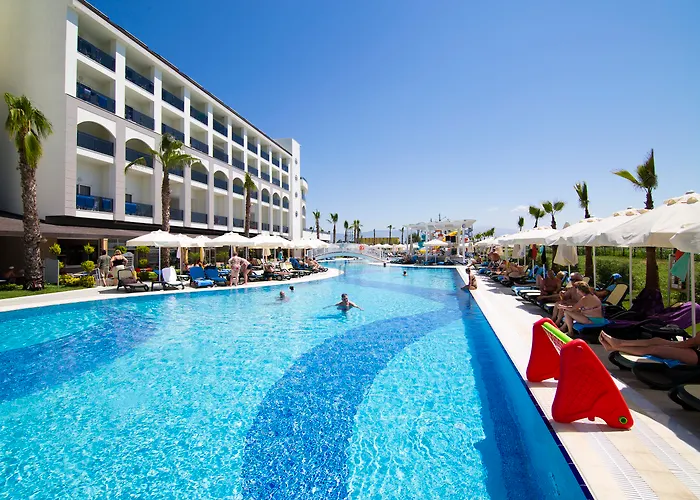 Port River & SpaSpa Hotel